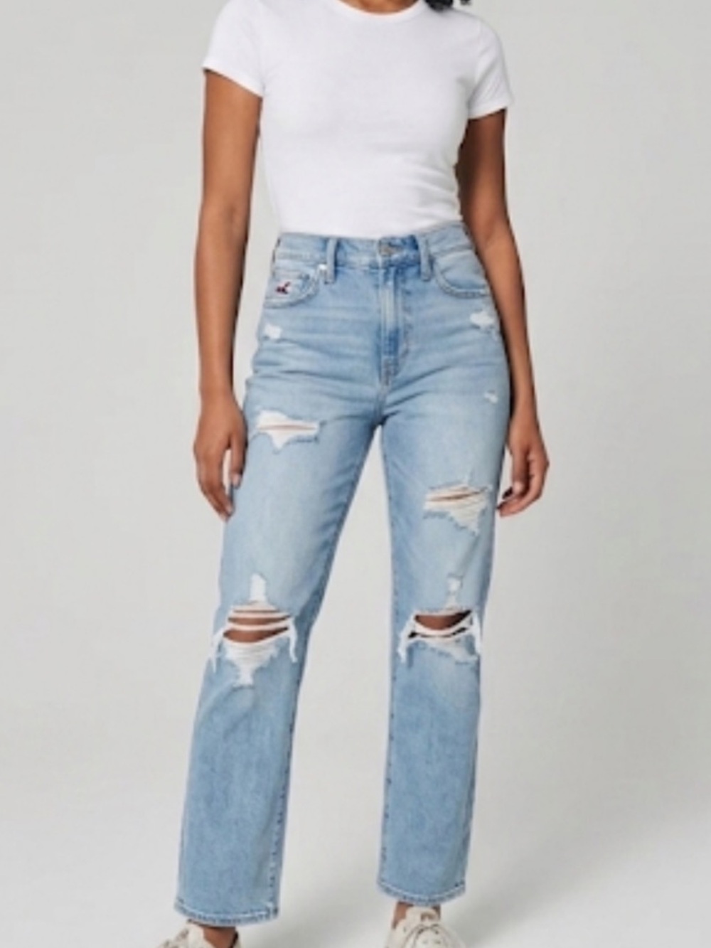 Abercrombie & Fitch The 90s Ultra High-Rise Distressed Curve Love Straight Jeans